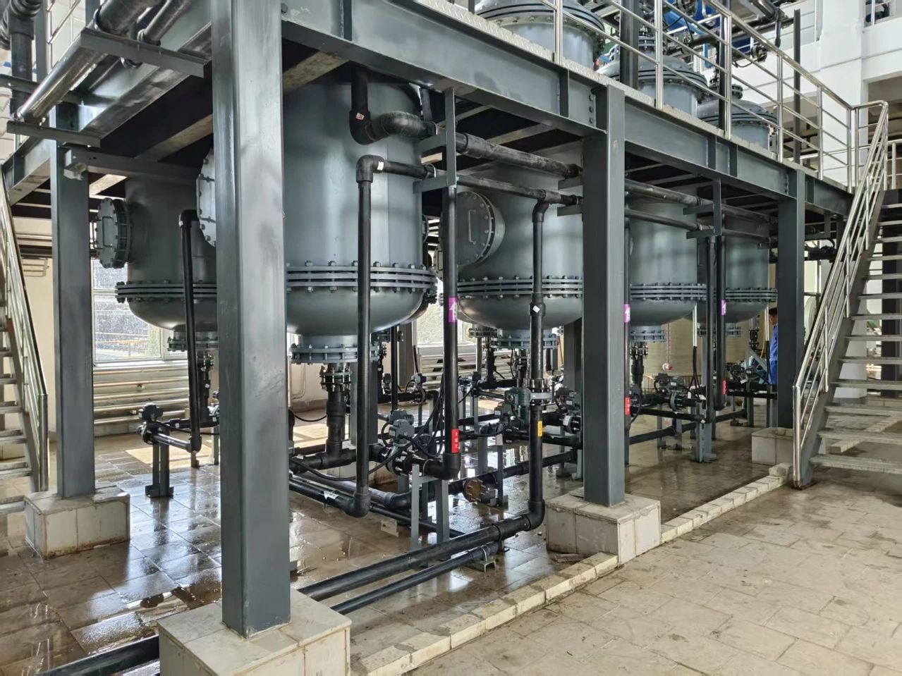 0708-1-4.jpg 0708-1-4.jpg